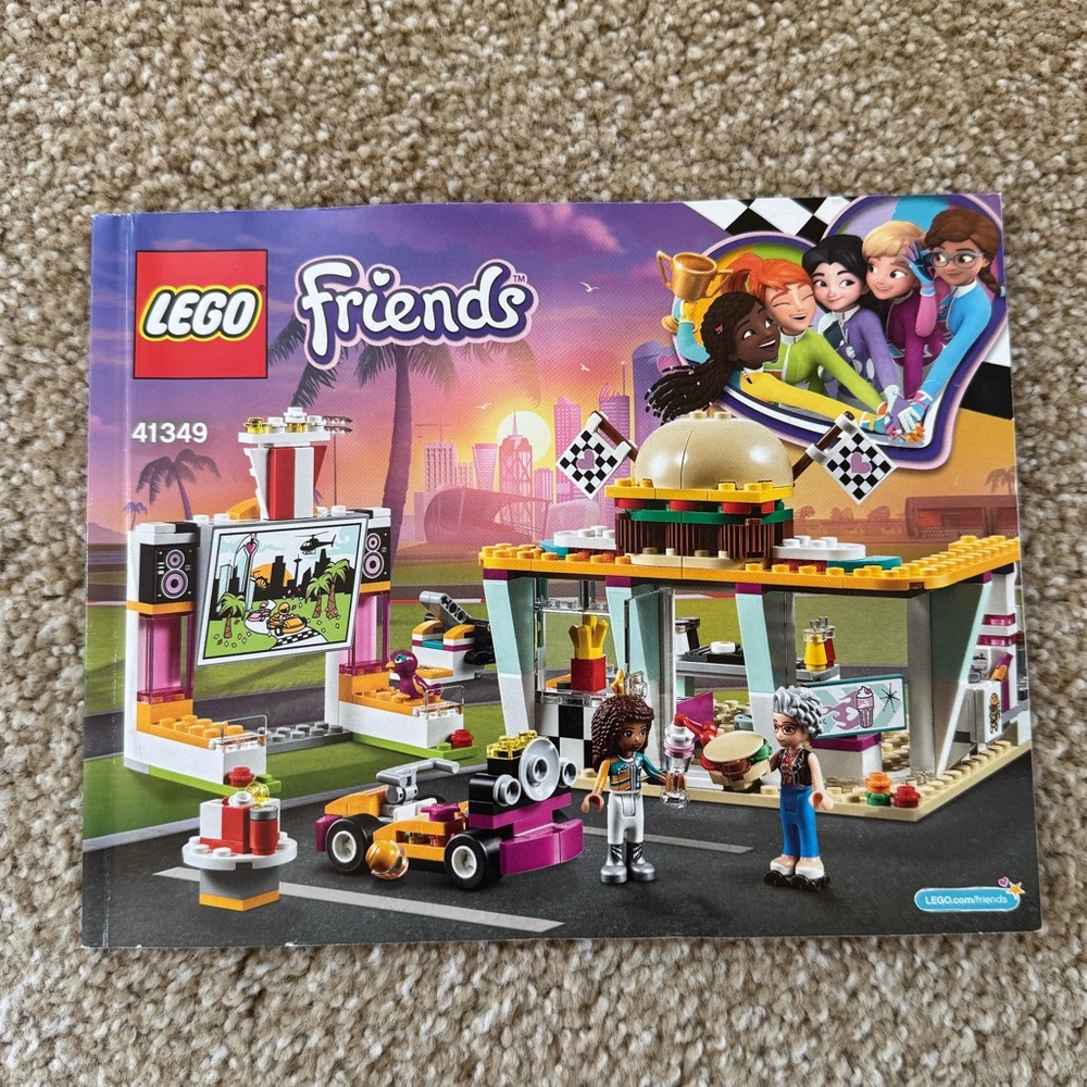 LEGO FRIENDS Drifting Diner 41349 Complete with Manual Figures RETIRED